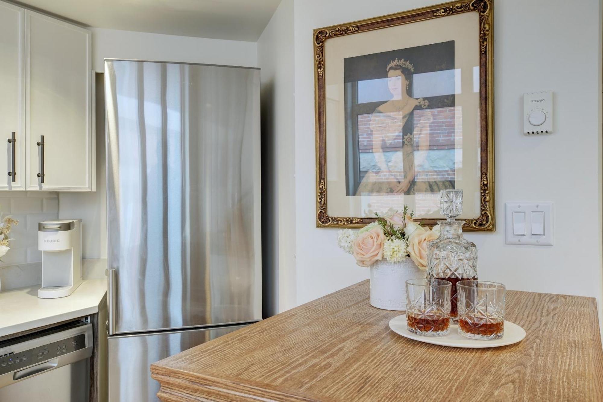 Victoria'S Parliamentary Suite With Private Rooftop Patio & Harbour View Luaran gambar