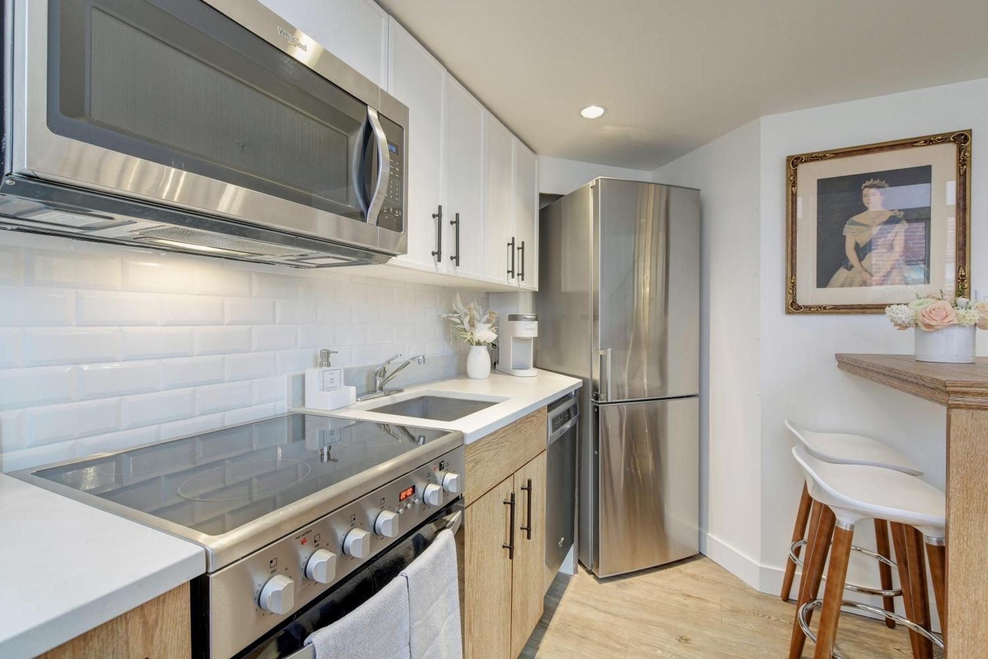 Victoria'S Parliamentary Suite With Private Rooftop Patio & Harbour View Luaran gambar