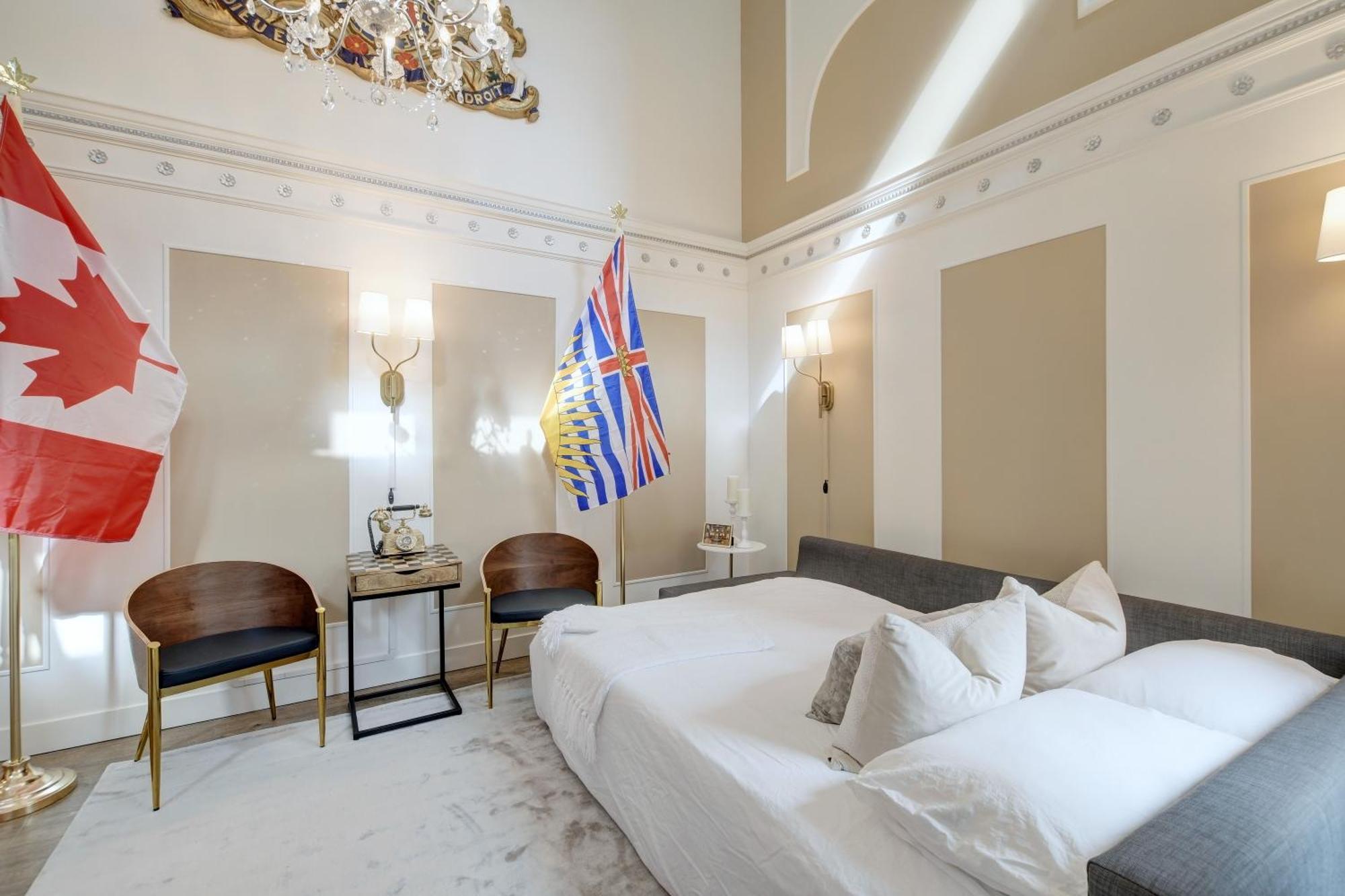 Victoria'S Parliamentary Suite With Private Rooftop Patio & Harbour View Luaran gambar